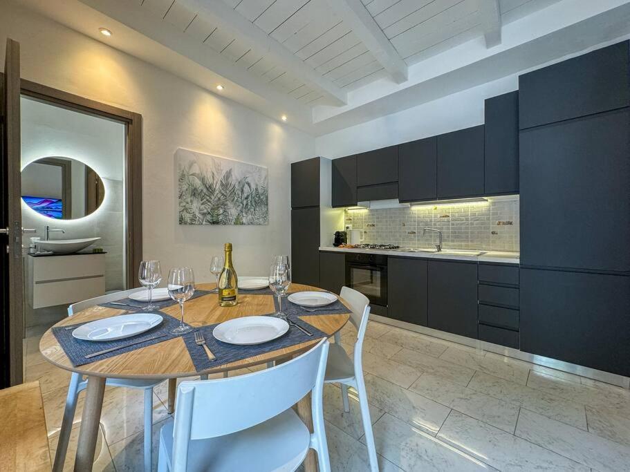 - Magic Garden House - View Vakantiehuis Como