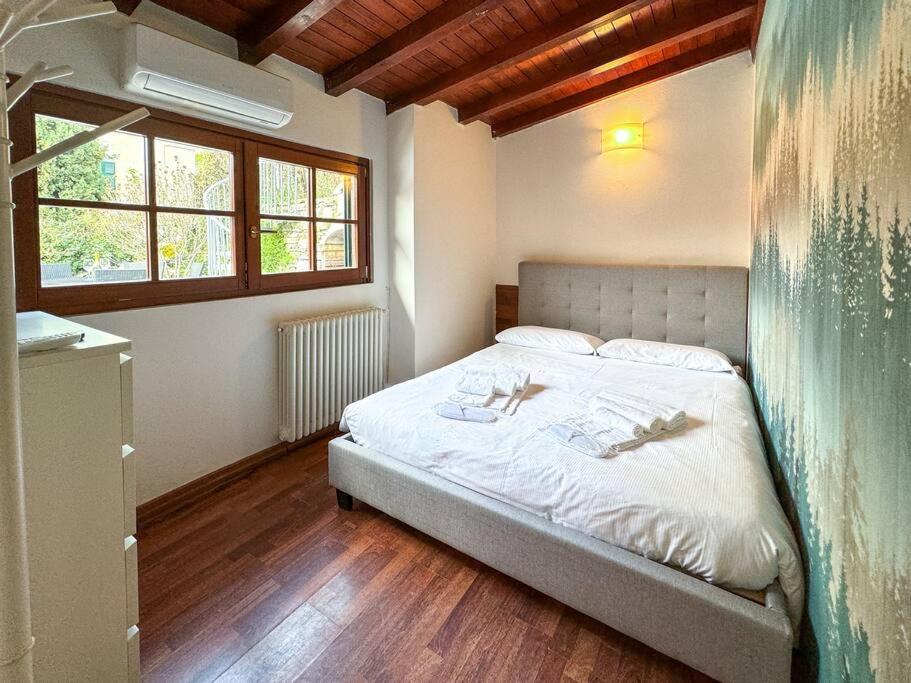 Vakantiehuis - Magic Garden House - View Como